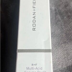 Rodan + Fields Multi-Acid Enzyme Peel in White